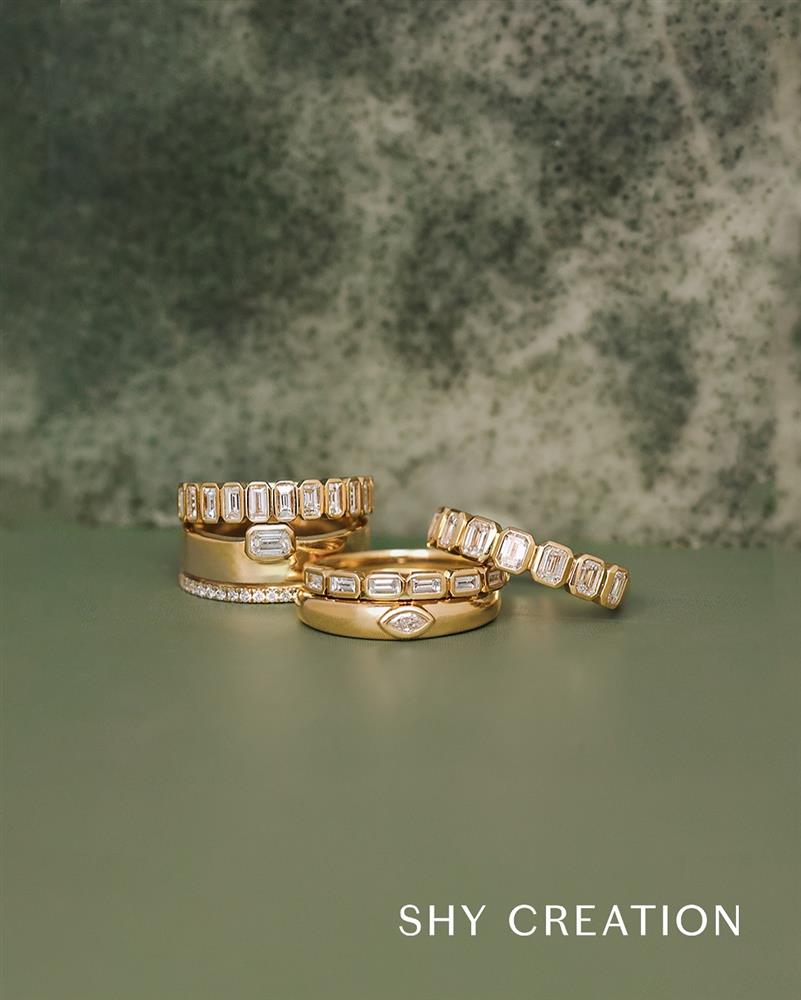 SHOP RINGS